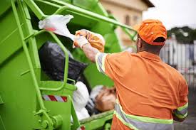 Best Construction Debris Removal  in Nth Bend, OR